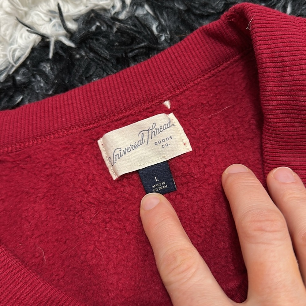 Universal Thread Red Star-Patterned Women's Cropp… - image 2